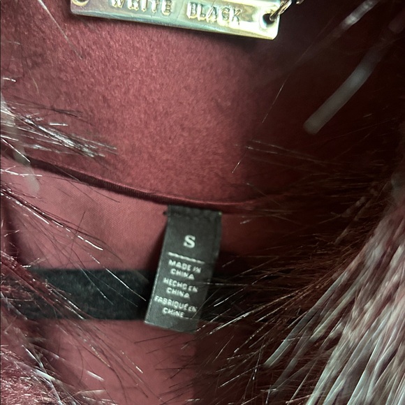 White House Black Market Burgundy Coat with Faux Fur Collar - Picture 3 of 5